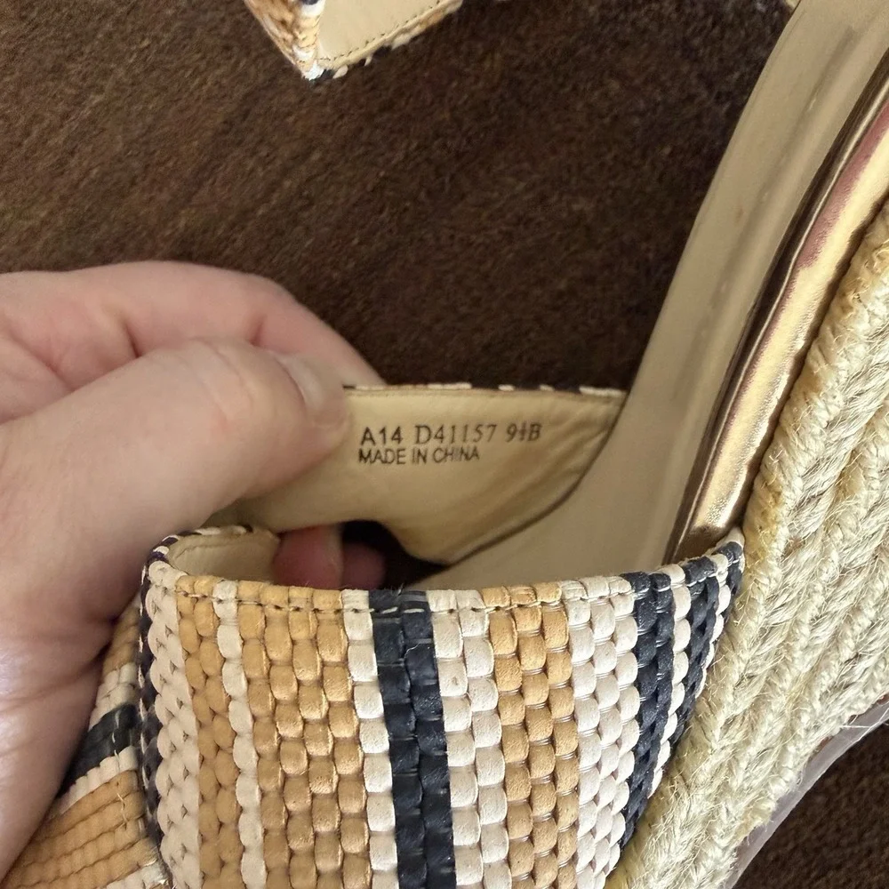Cole Haan Hart Wedge Sandals Womens 9.5B Striped‎ Espadrille Ankle Strap Gold
